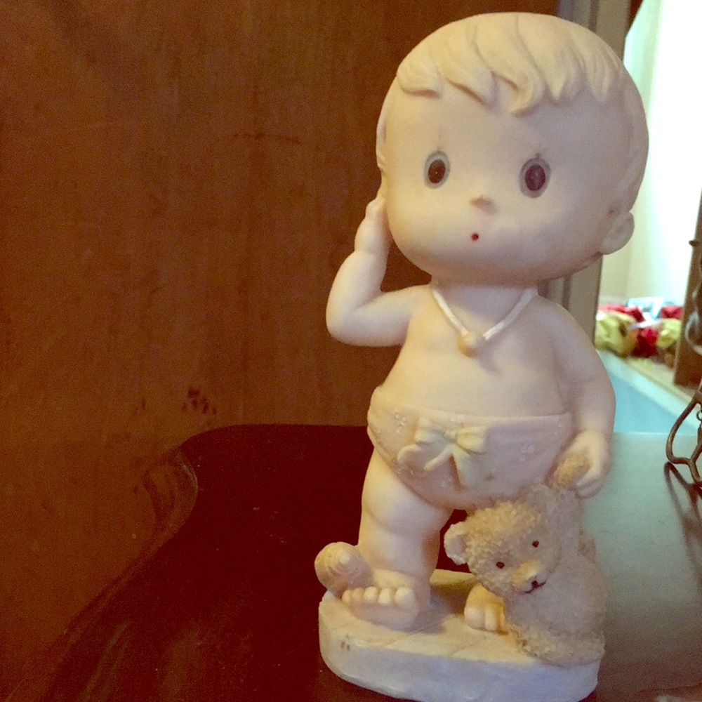 A mini statue